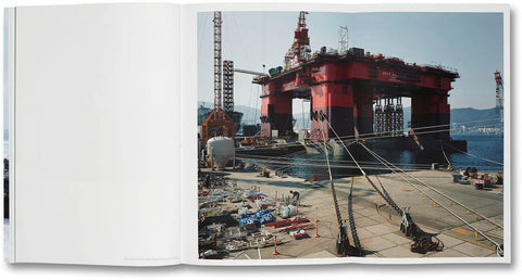 Thomas Struth - Nature & Politics
