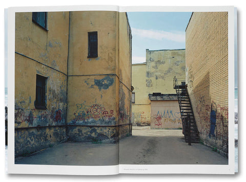 Thomas Struth - Nature & Politics