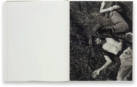 Collier Schorr - Neighbors Nachbarn
