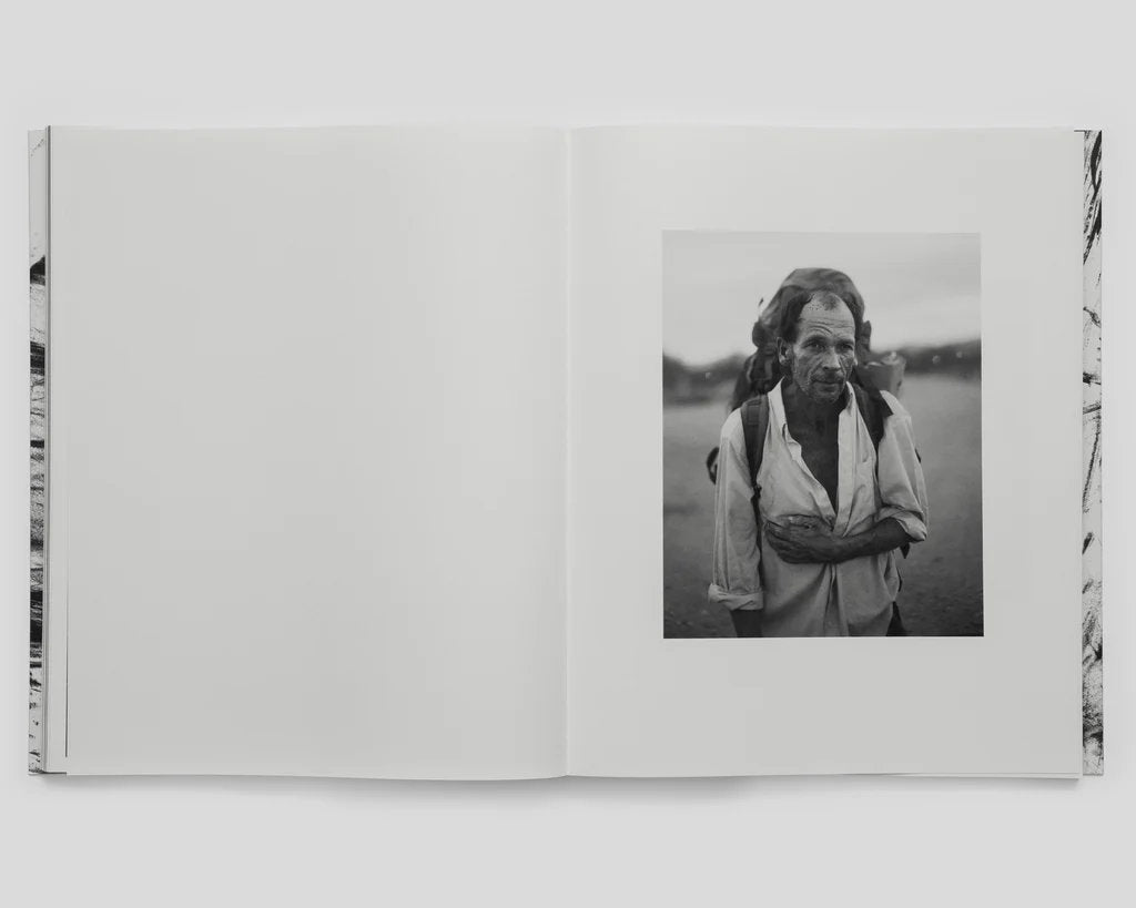 Bryan Schutmaat - Sons Of The Living - second edition – Bildband